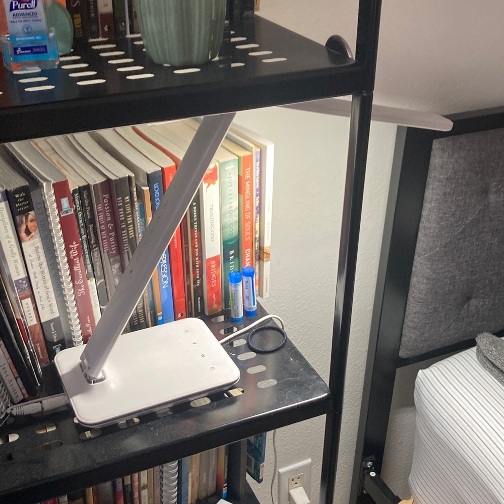 Modern White LED Desk Lamp - Picture 4 of 8